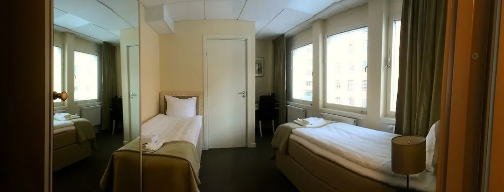 Hotel Point Stockholm 3*,